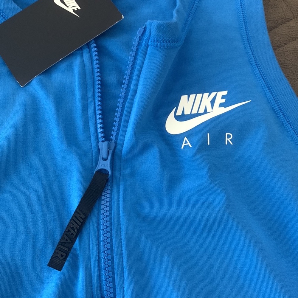 Nike Air NWT Blue Zip Front Cropped Tank Top size Large - Picture 7 of 12